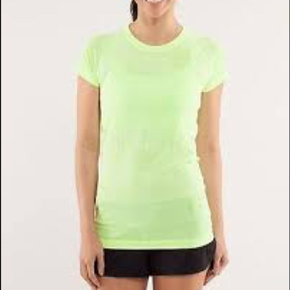 Lululemon run swiftly tech tee yellow