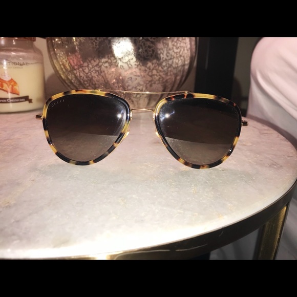 Gucci Tortoise Shell Metal Avaitor Sunglasses - Picture 4 of 5