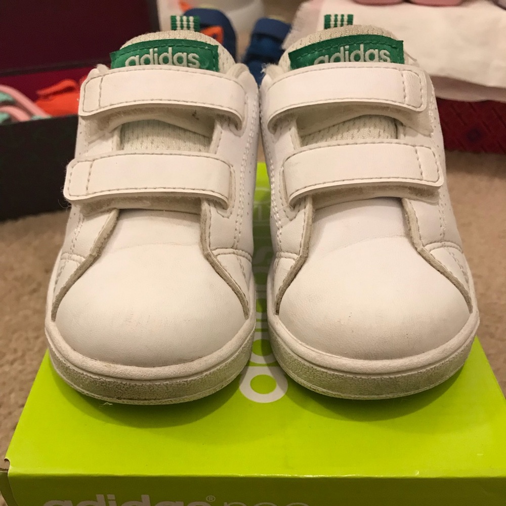 Adidas Neo toddlers size 7