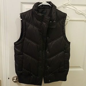 Black Gap outlet puffy vest