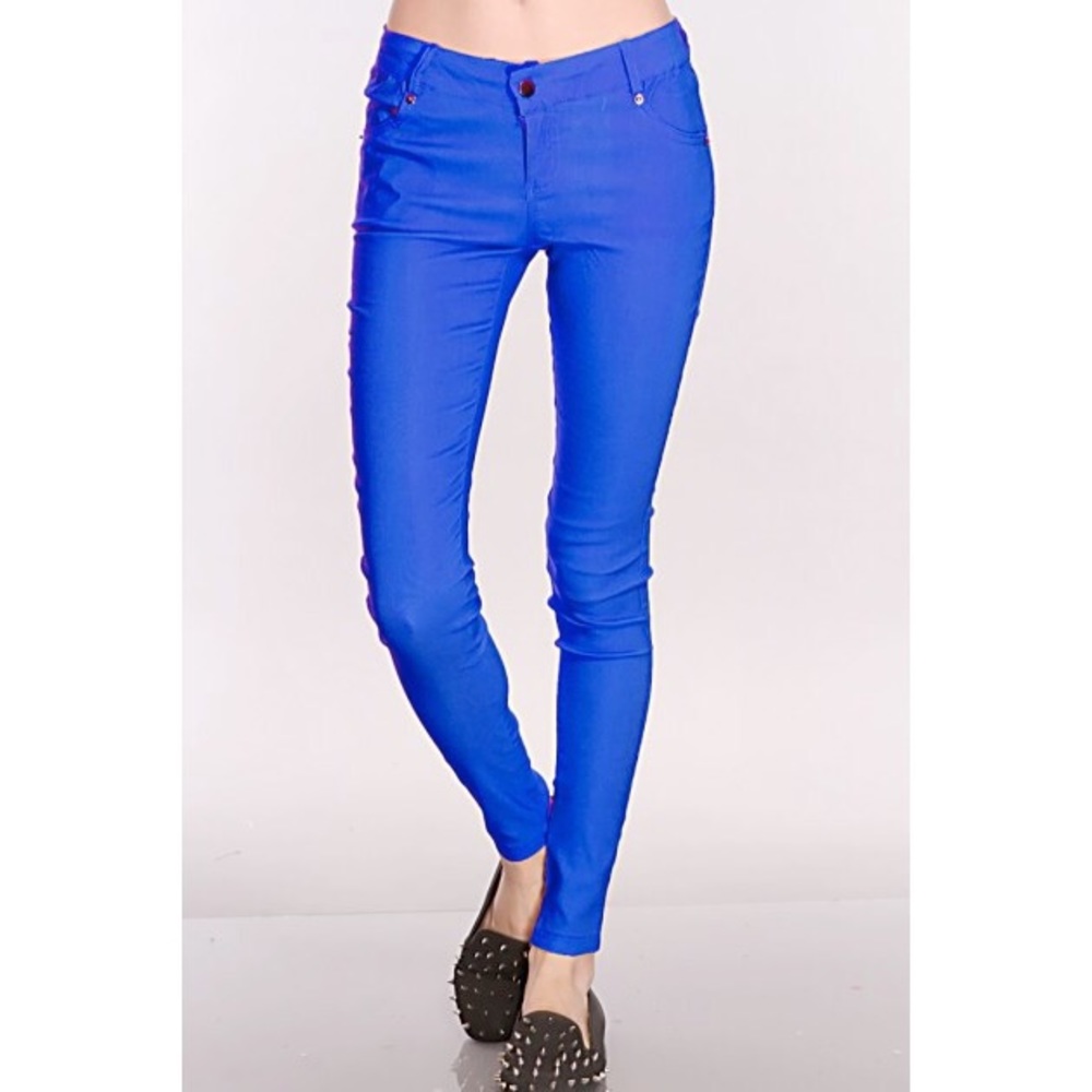 H&M DIVIDED brand royal blue jean pant size 6