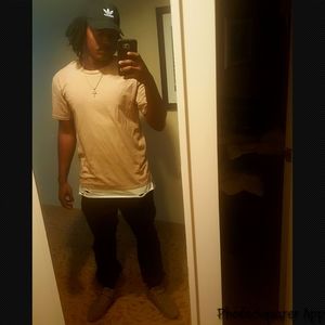 Meet your Posher, Devante