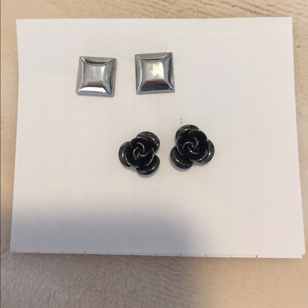 Earrings from Express - set of 2
