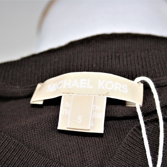 Michael Kors 100% Merino Wool in Chocolate - Picture 2 of 8