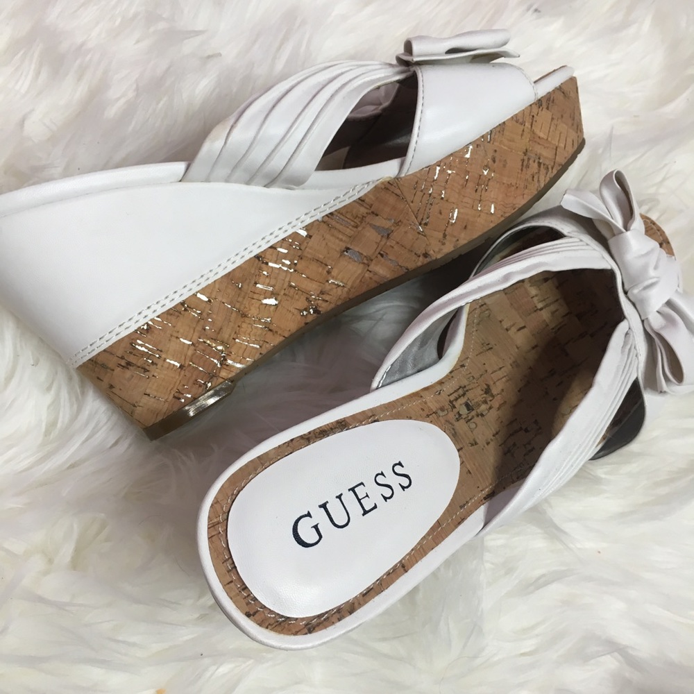 GUESS wedges
