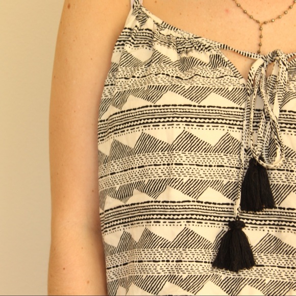 B&W Two-Piece Set - Picture 3 of 3