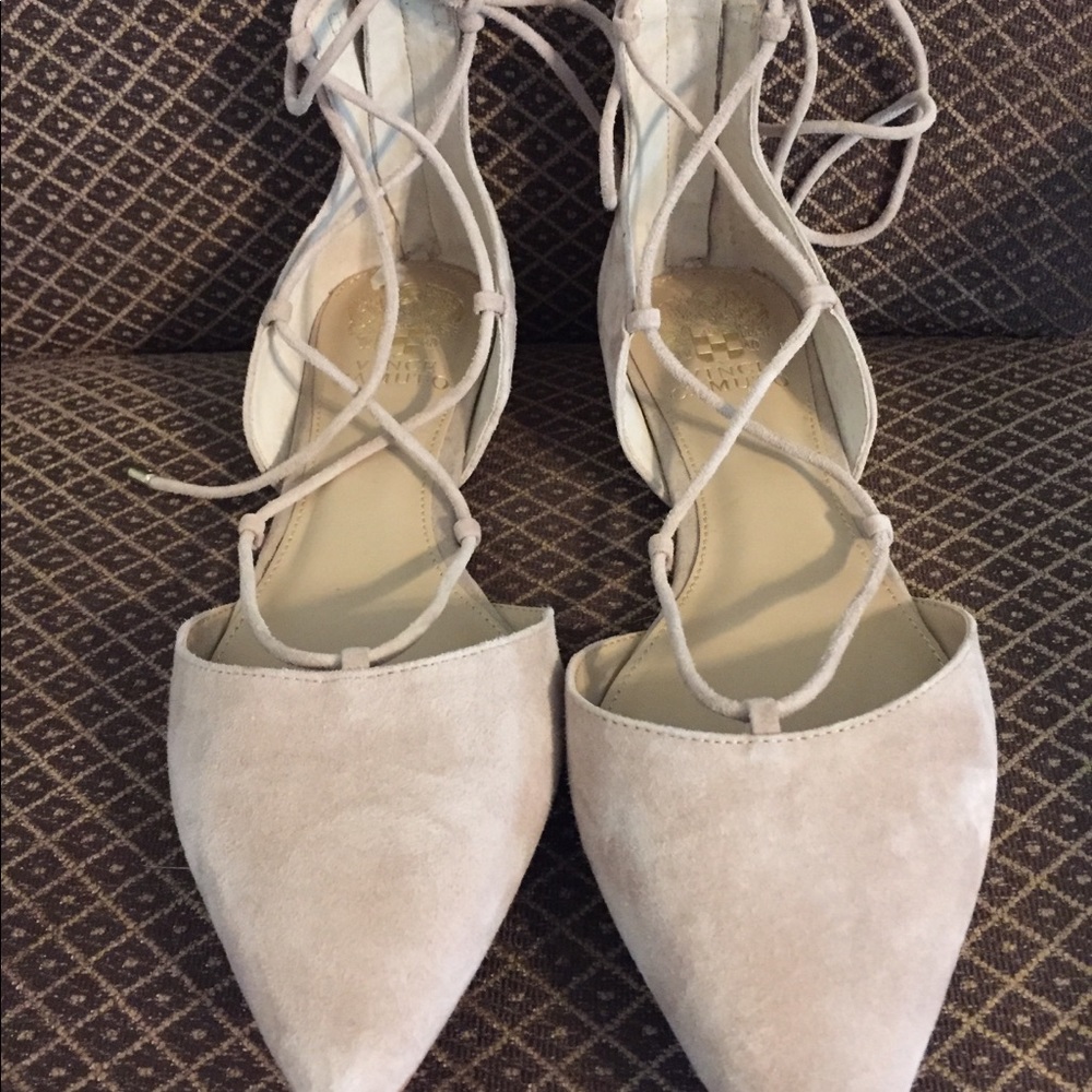 SOLD! Vince Camuto Emmari Lace Up Flat Size 9