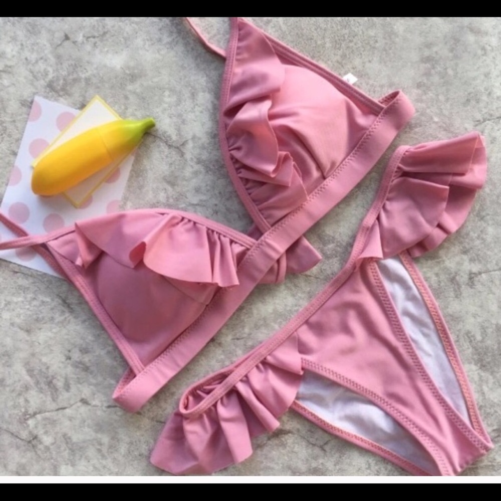 Pink bikini with ruffles