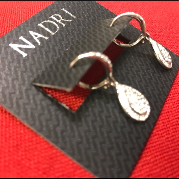 Nadri pear drop cubic zirconia earrings. - Picture 3 of 4