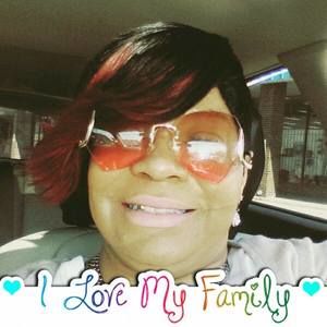 Meet your Posher, Detra