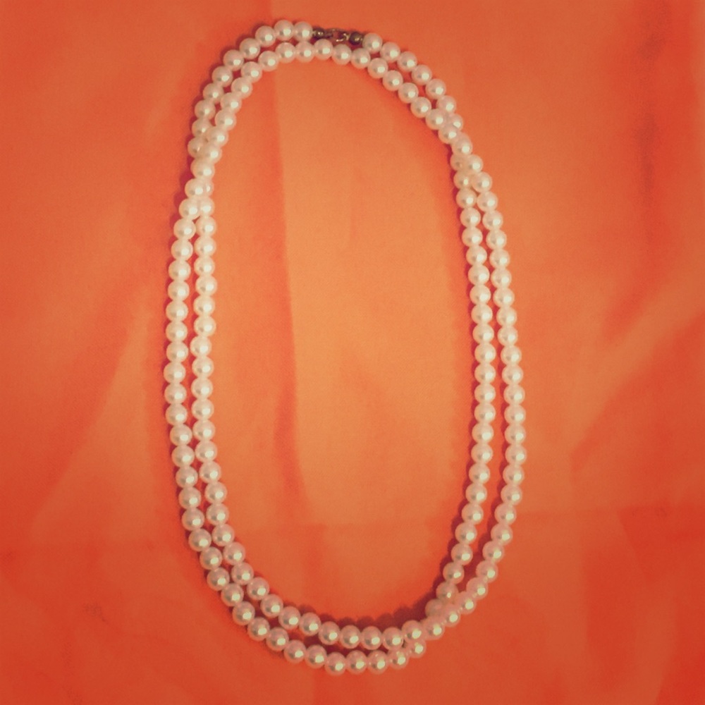 Pearl necklace