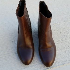 Nine West boot