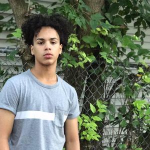 Meet your Posher, Emmanuel