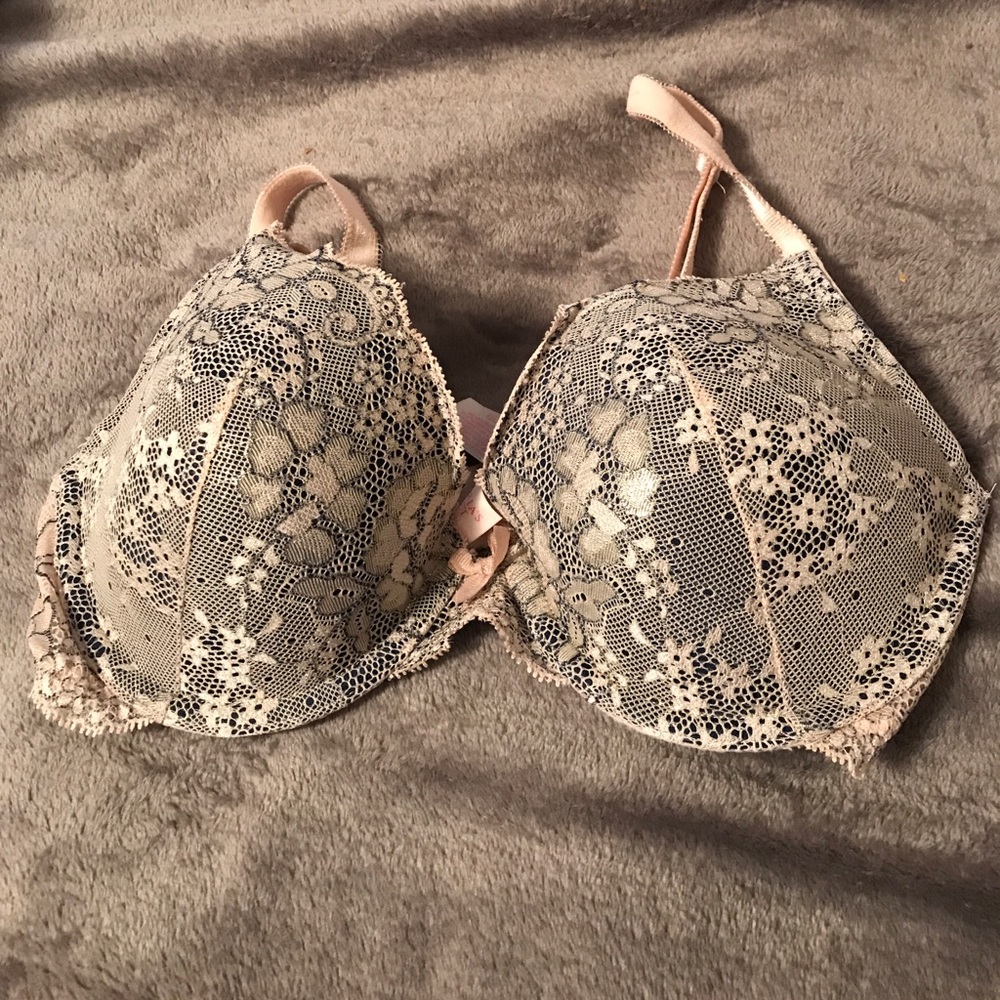 Victoria's Secret dream angles perfect coverage