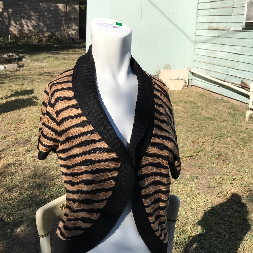 ❤️ Short Sleeves Striped Vest