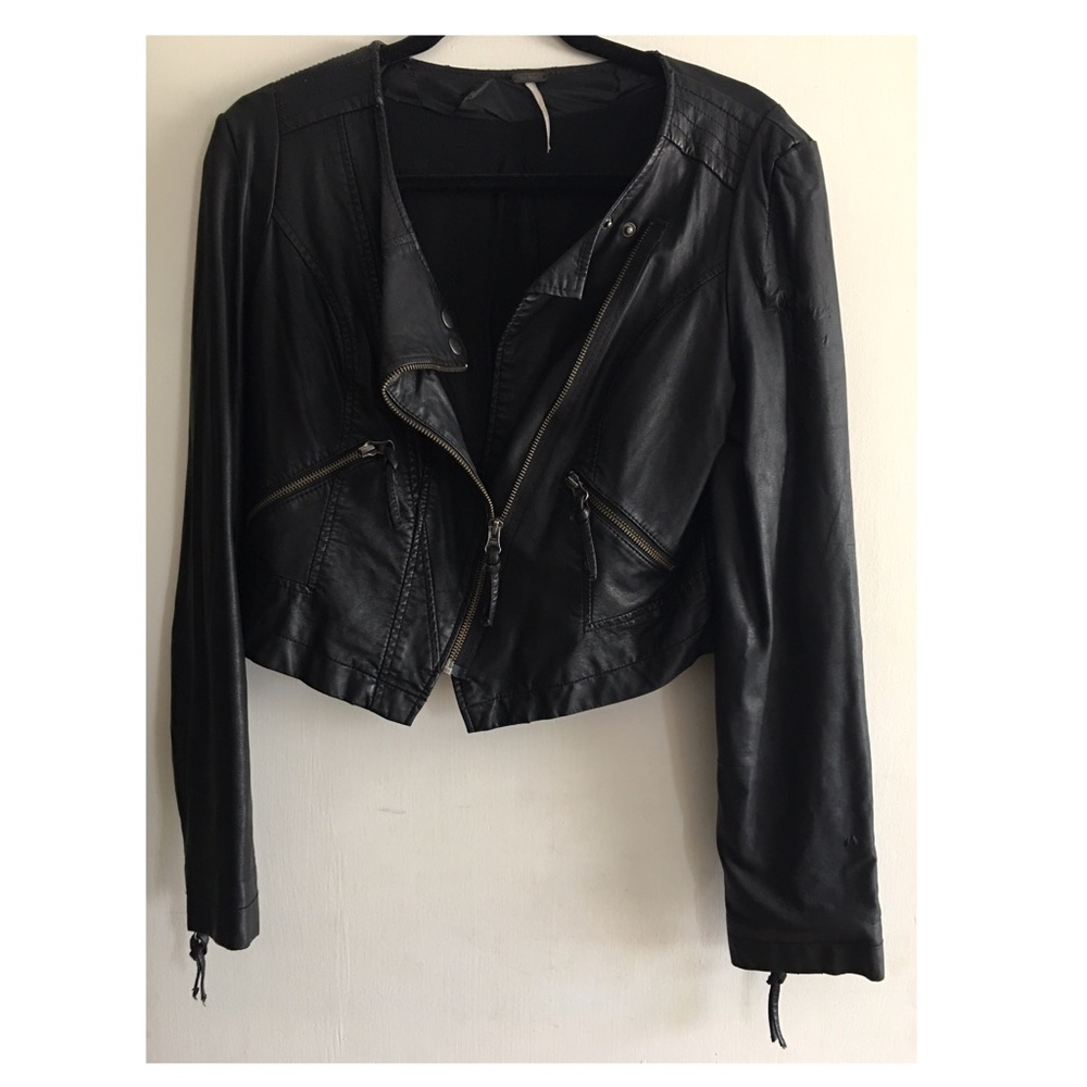 FREE PEOPLE LEATHER JACKET