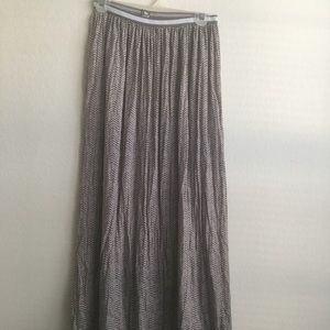 Old Navy floor length skirt