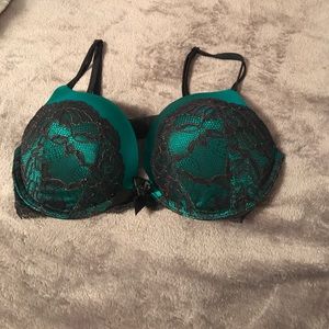 Victoria's Secret bombshell