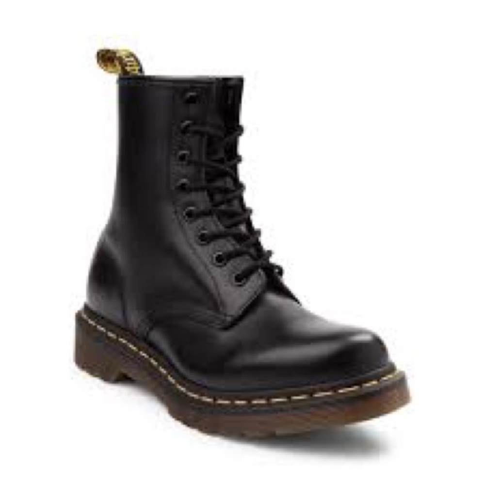 AUTHENTIC DR. MARTENS