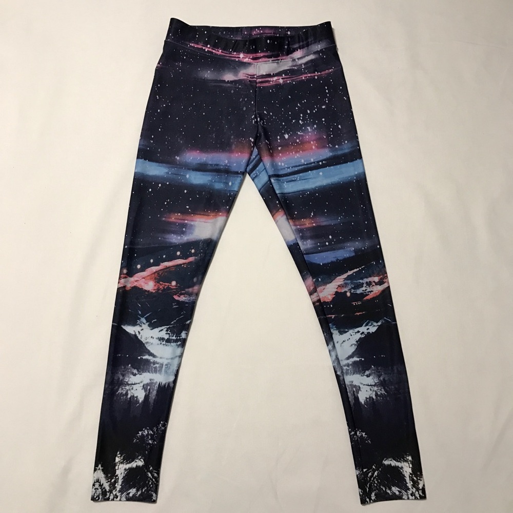 Hi-rise galaxy print leggings.