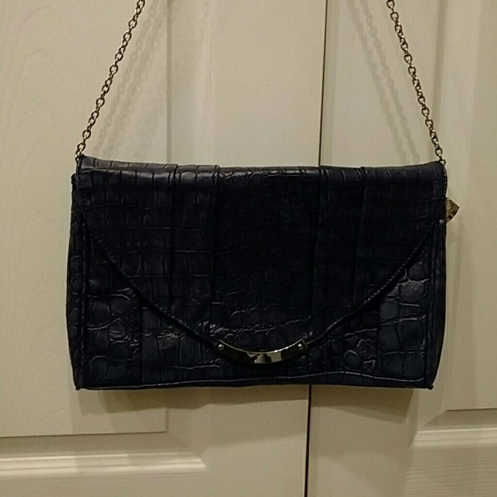 Steve Madden alligator pattern purse, Navy