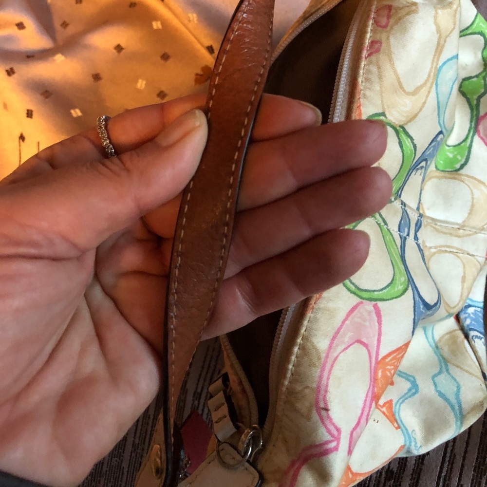 Coach mini purse - Picture 7 of 8