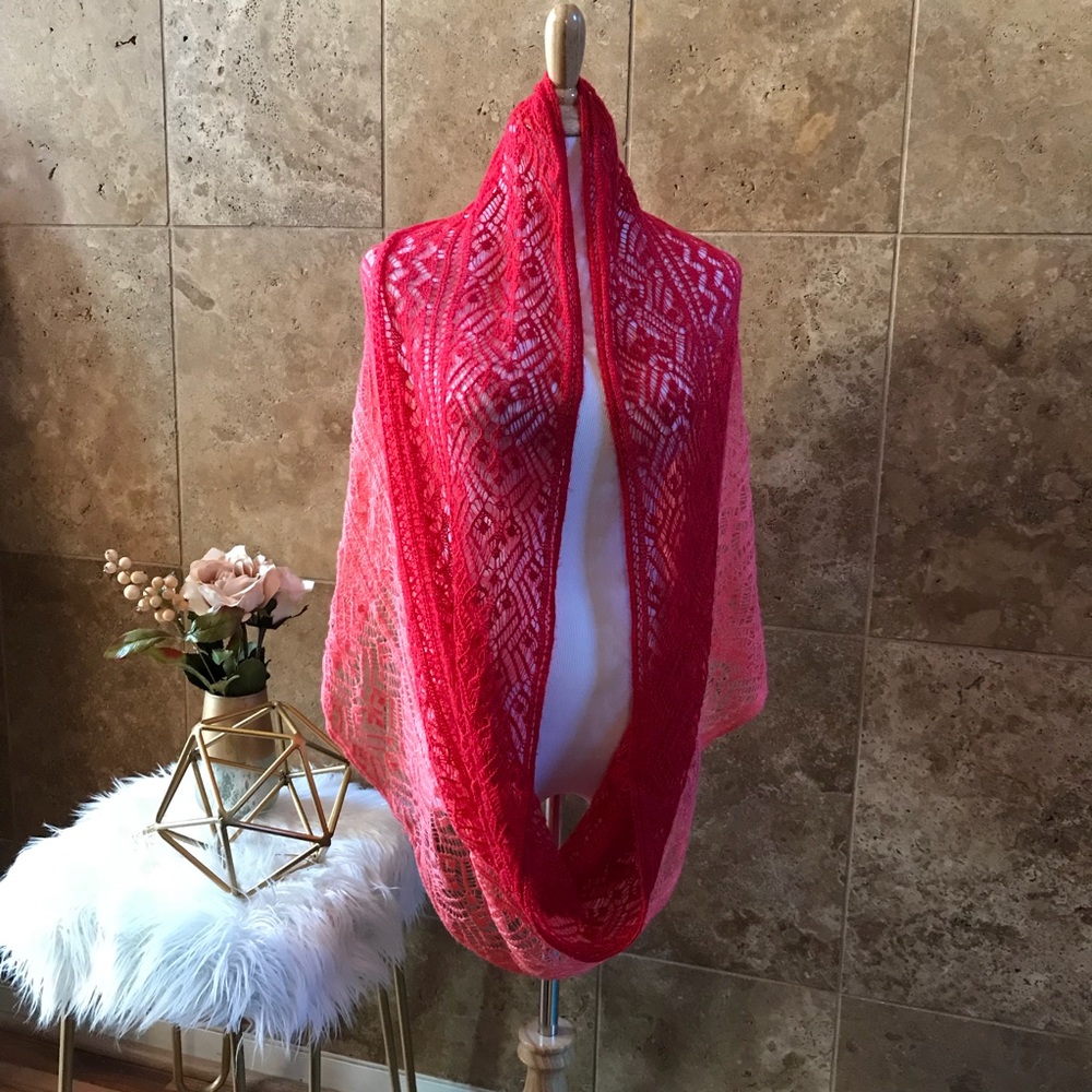 Lightweight Hombre Infinity Scarf / Shawl