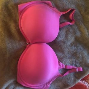 Victoria’s Secret plunge bra