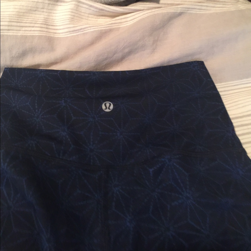 Lulu high rise wunders size 6