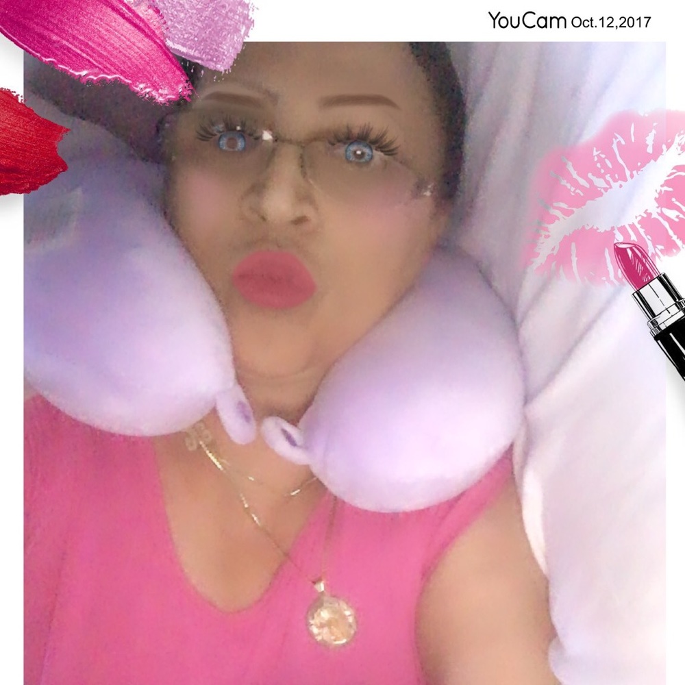 Meet your Posher, Ana