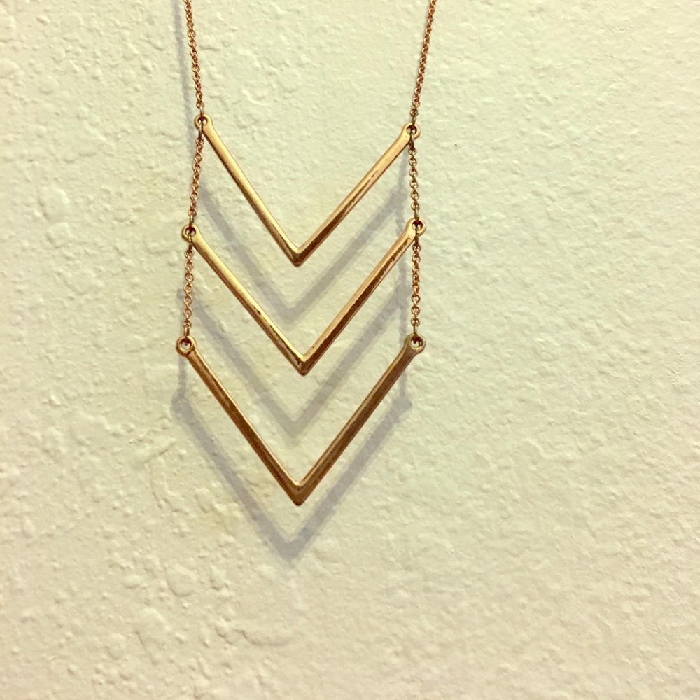Chevron ladder necklace