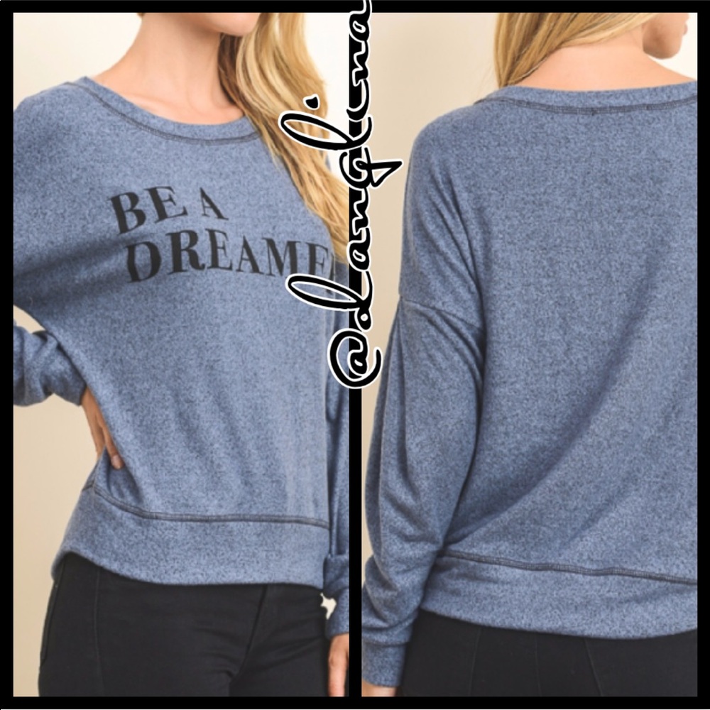 ❣️Sale was $45 down sizing❣️ ✨hosts pick✨Be a dreamer sweater