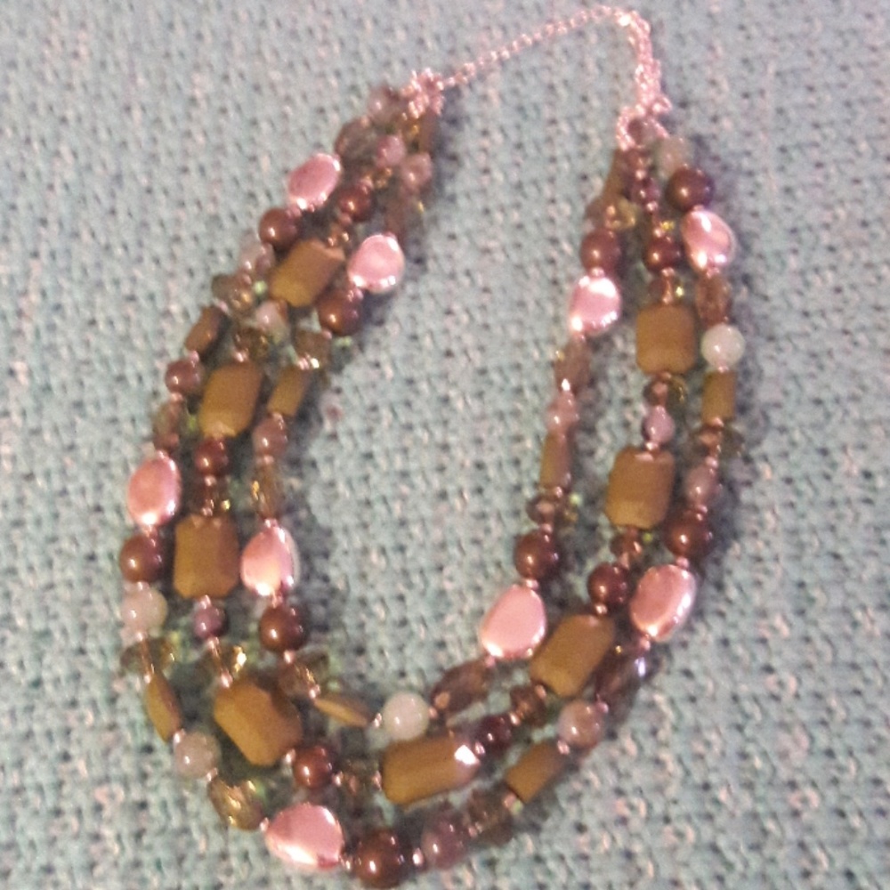 Premier design necklace