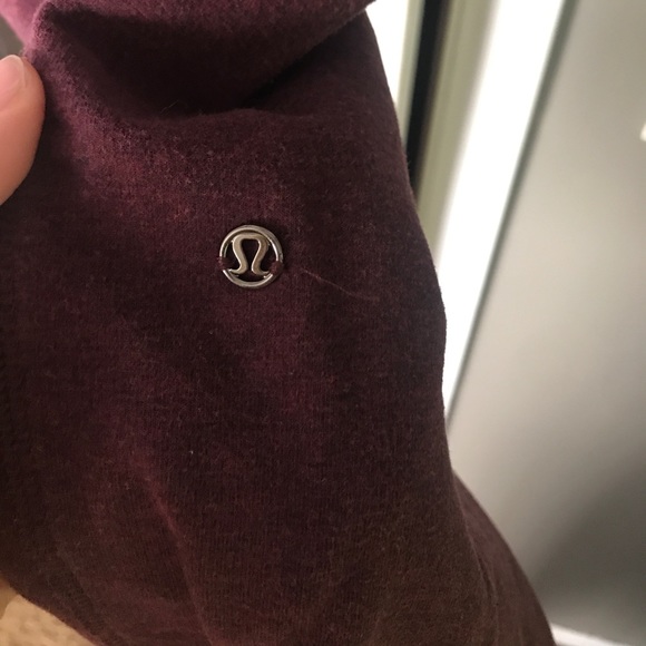 Lululemon jogger maroon - Picture 3 of 3
