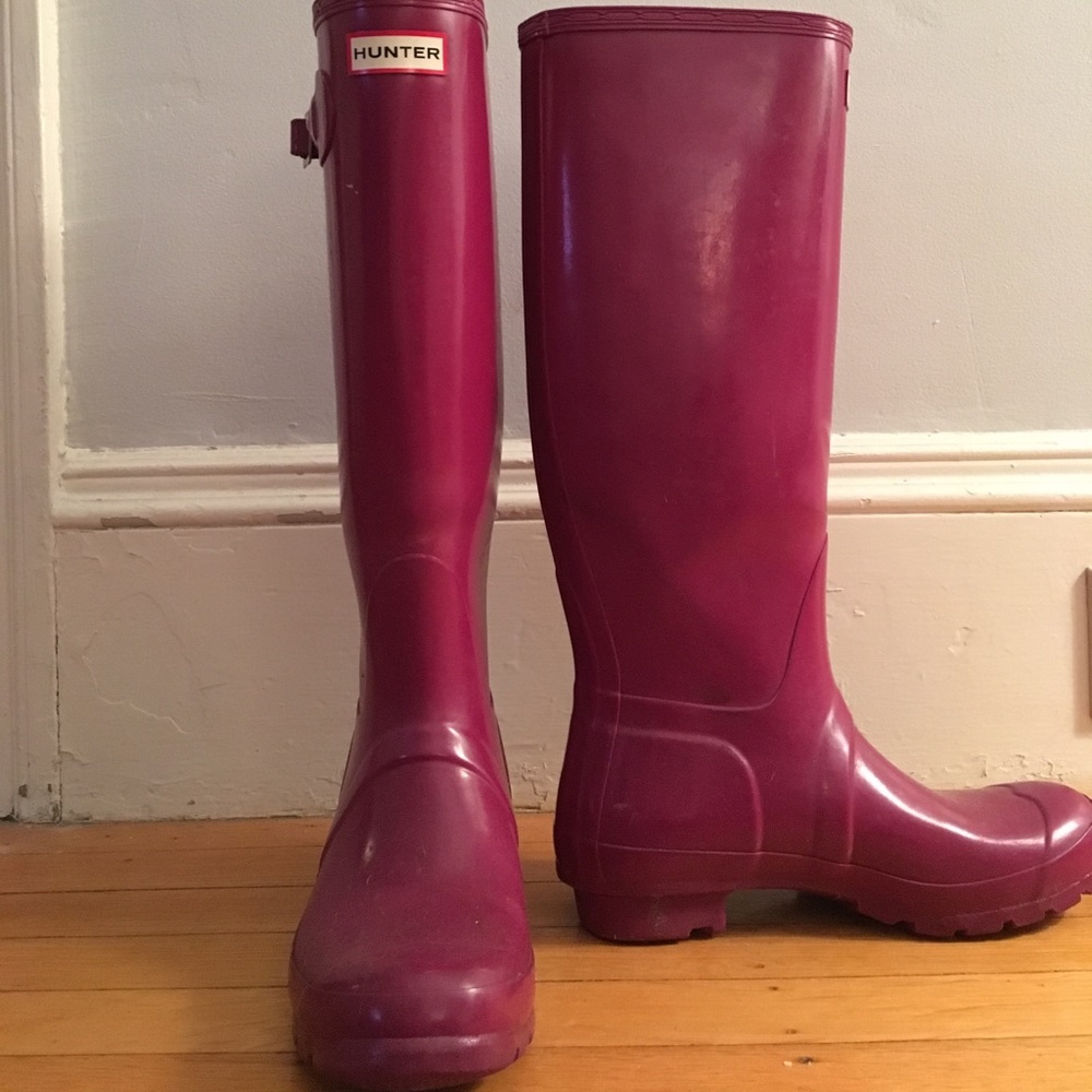 Hunter Raspberry Original Gloss Wellington Boots