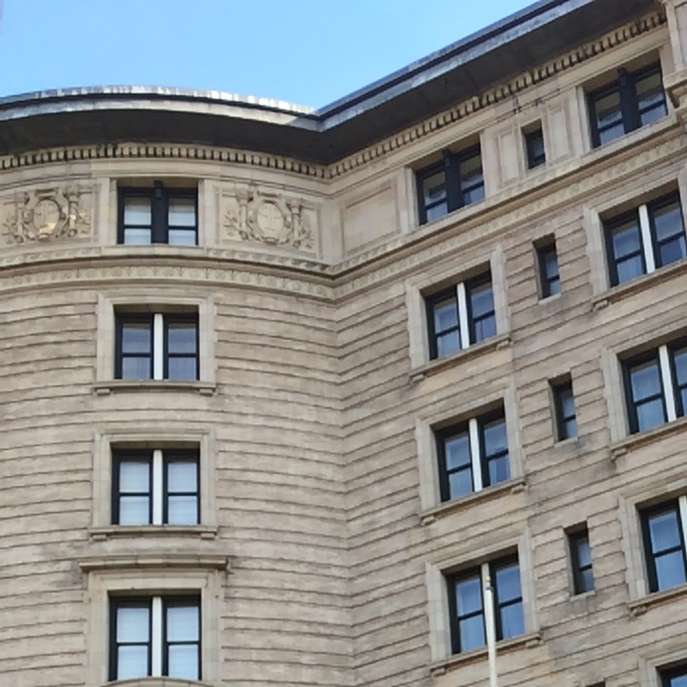 Meet your Posher, Isadora