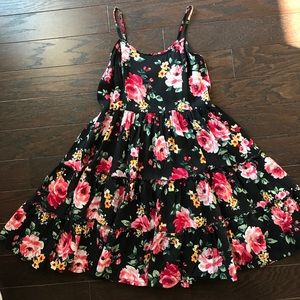 Abercrombie & Kids floral dress size L (10/12)
