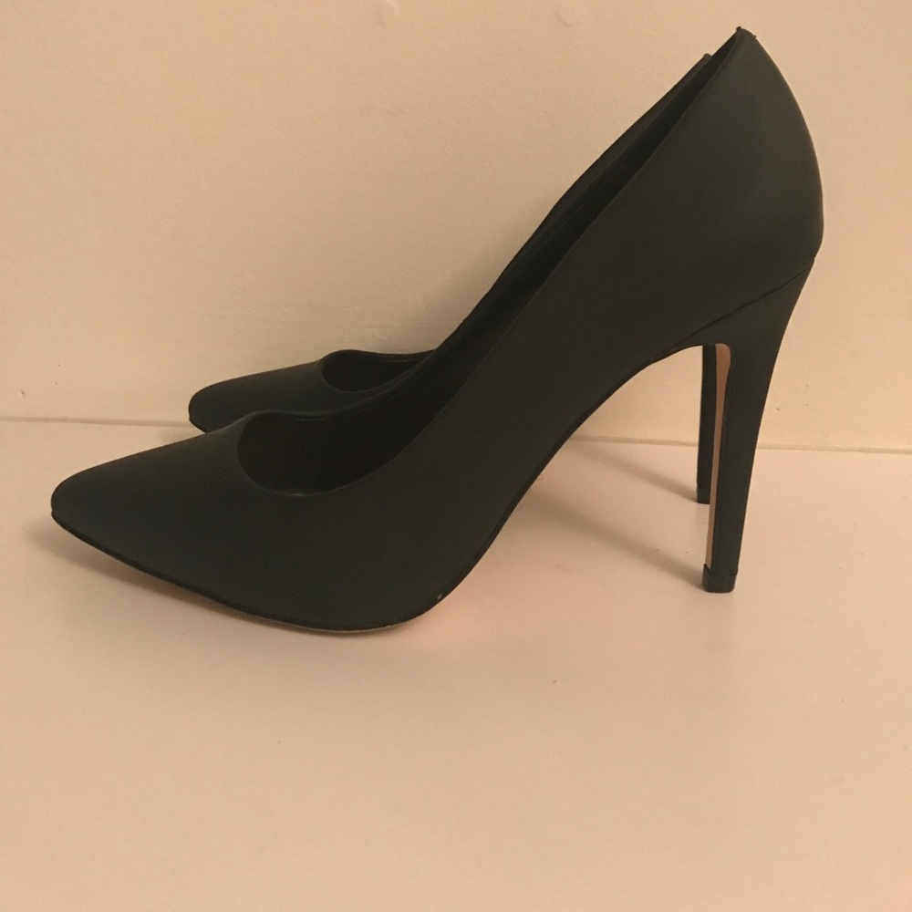 Black Mate High Heels