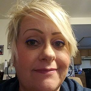 Meet your Posher, Larenda