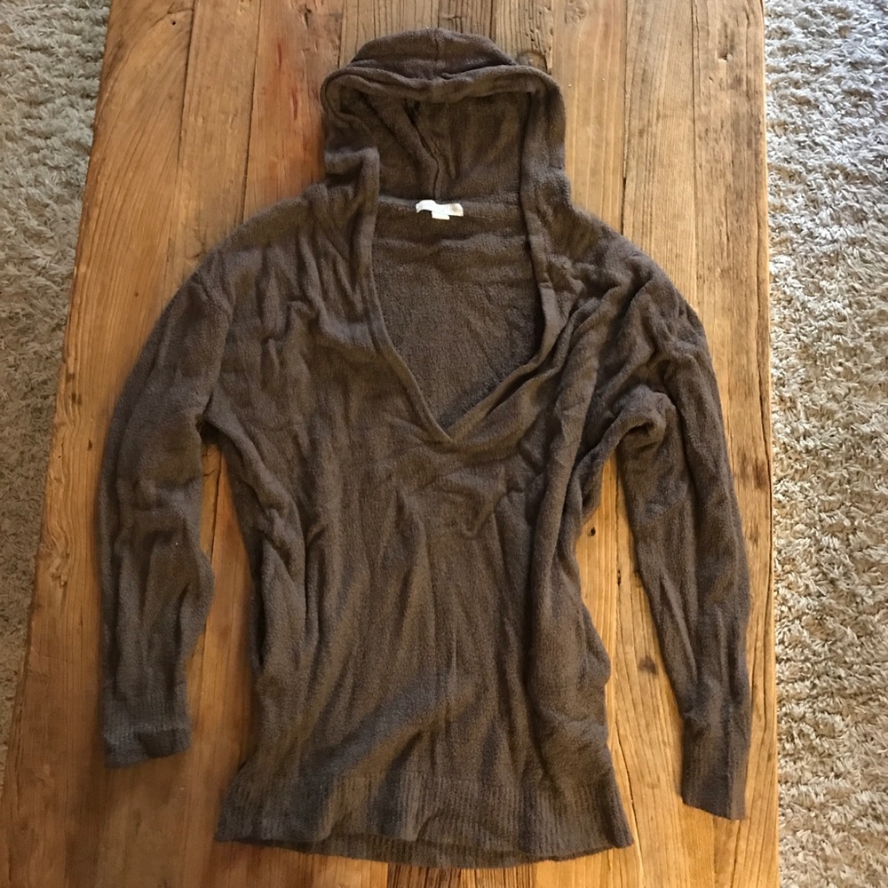 Barefoot dreams hoodie