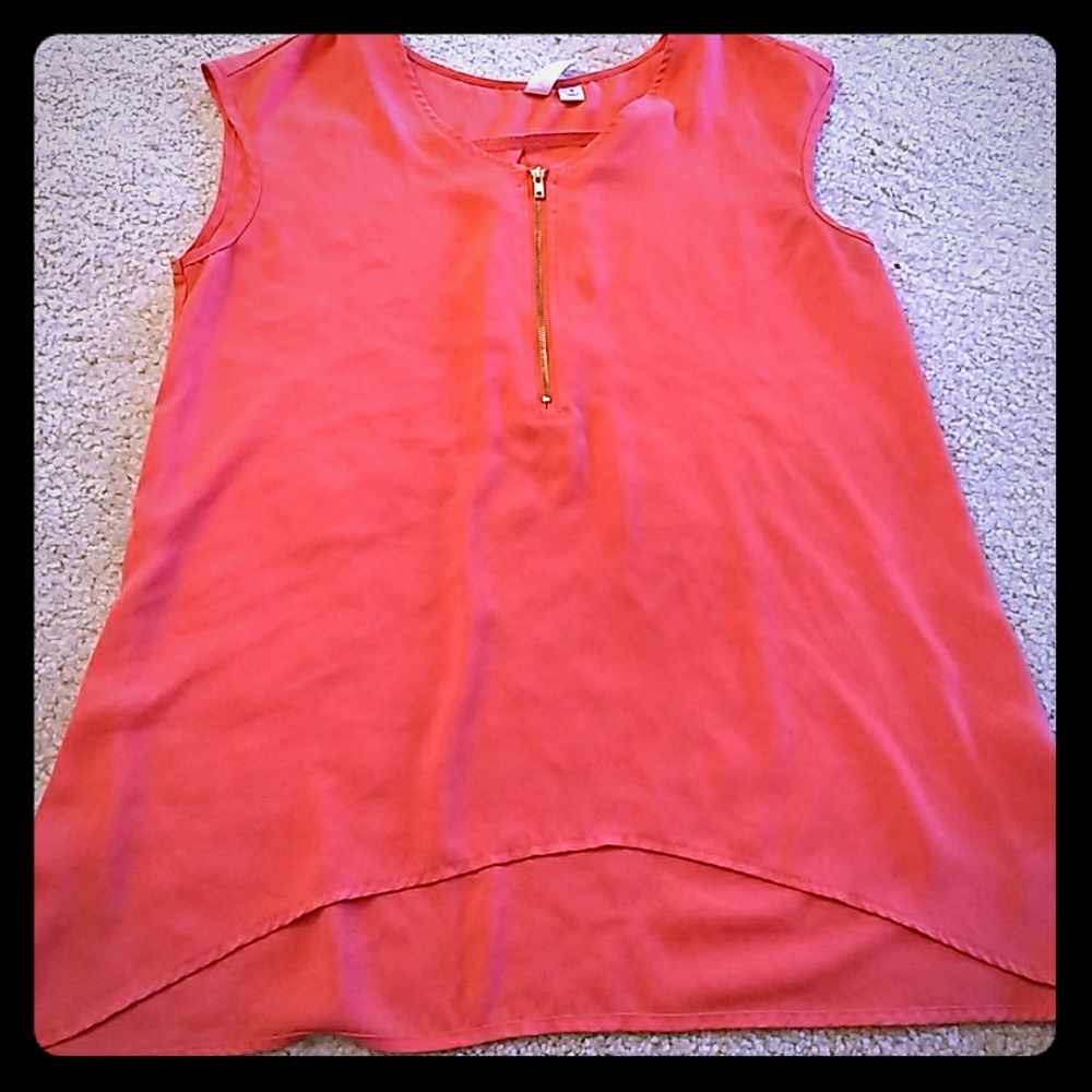 Cute Coral top