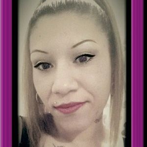 Meet your Posher, San juanita