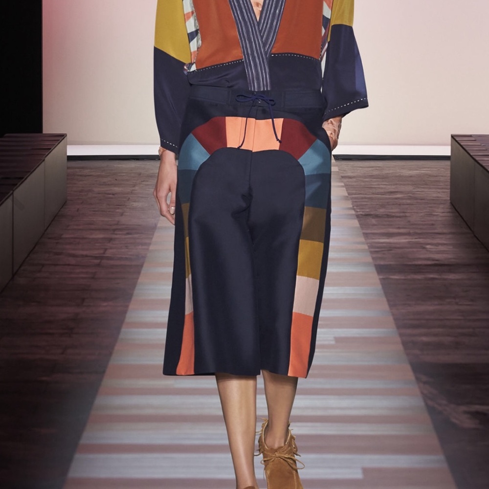 BCBG Runway Kai shorts