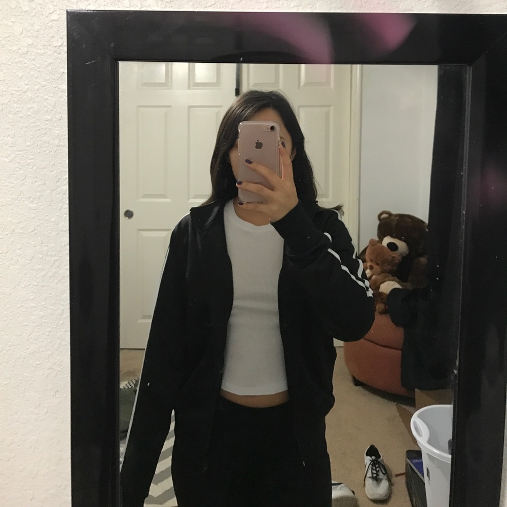 Black Jacket - Picture 3 of 5