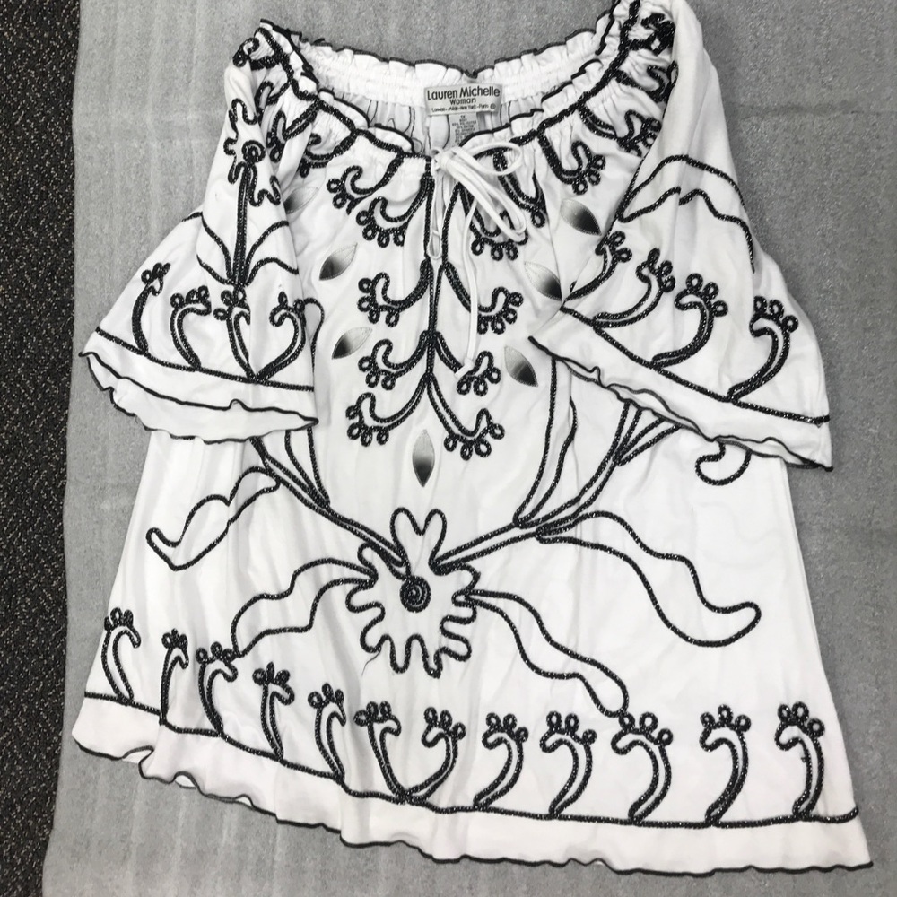 Black and white blouse
