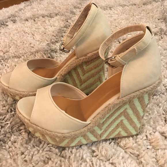 Wedges - Picture 2 of 3