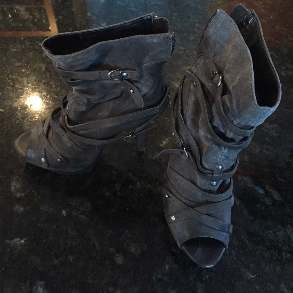 Grey strappy open- toe booties.