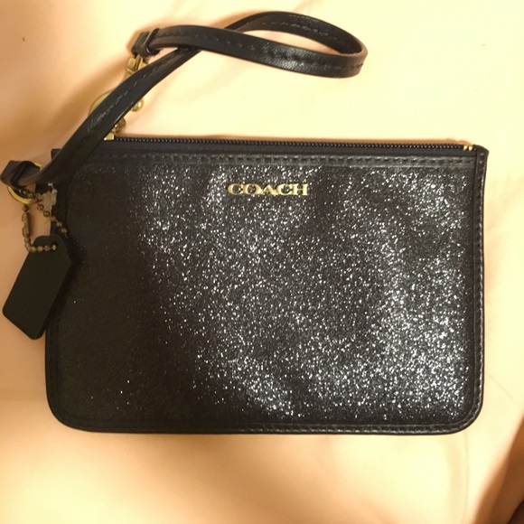 Coach wristlet - Picture 1 of 2