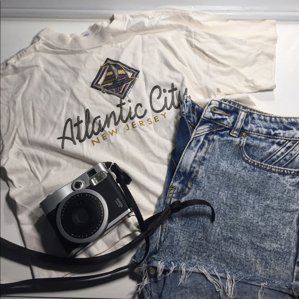 90’s crop top shirt