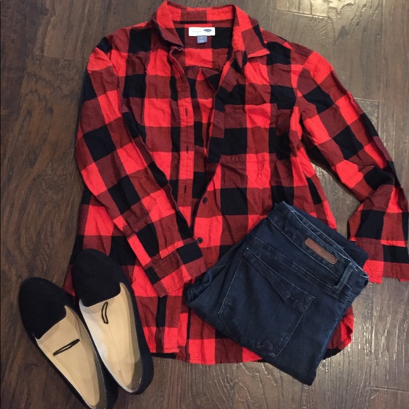 Old Navy Tops - Red and black plaid Old Navy shirt